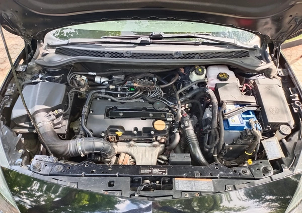 Opel Astra cena 29900 przebieg: 226770, rok produkcji 2010 z Sucha Beskidzka małe 211